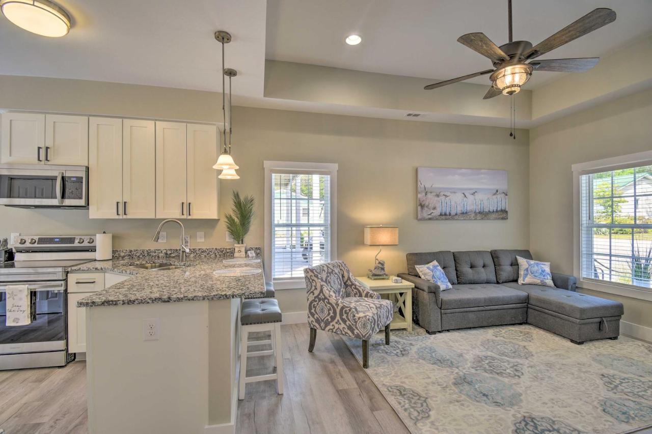 Ocean Isle Beach Home With Shared Lanai And Grill Ngoại thất bức ảnh